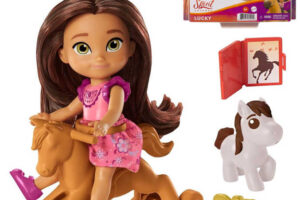 MATTEL SPIRIT Kleine Lucky-Gelenkpuppe 14cm Set mit Pferd und Zubehör MATTEL SPIRIT Kleine Lucky-Gelenkpuppe 14cm Set mit Pferd und Zubehör