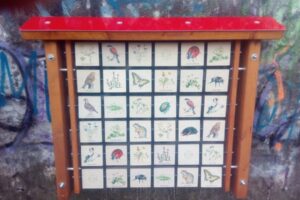 Affen Lerntafel Pexeso - Wiese an der Wand Affen Lerntafel Pexeso - Wiese an der Wand